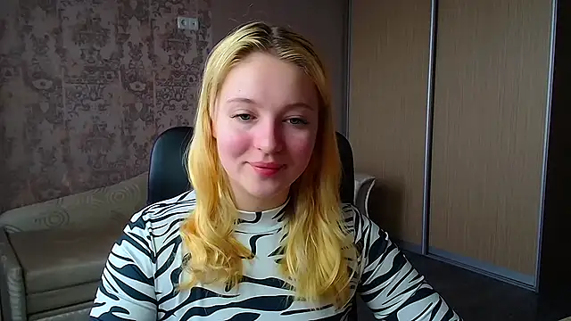 Snapshot of Milka_kiss_ chatting on 26, 2, 2026 Milka kiss online show from 26, 2, 2026