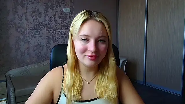 Snapshot of Milka_kiss_ chatting on 28, 2, 2026 Milka kiss online show from 28, 2, 2026