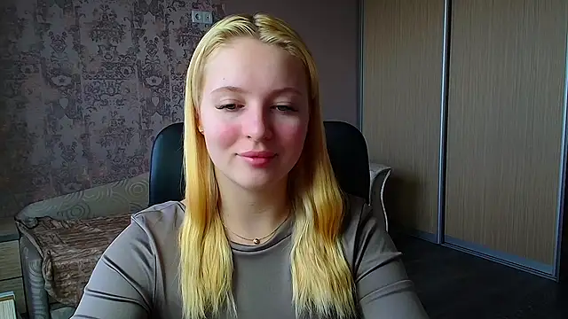 Snapshot of Milka_kiss_ chatting on 20, 3, 2026 Milka kiss online show from 20, 3, 2026