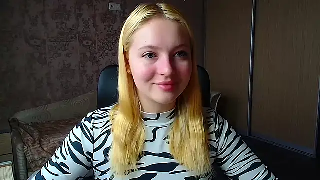 Snapshot of Milka_kiss_ chatting on 26, 3, 2026 Milka kiss online show from 26, 3, 2026