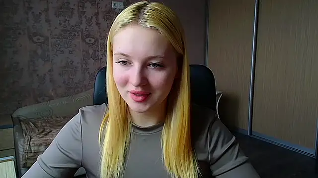 Snapshot of Milka_kiss_ chatting on 30, 3, 2026 Milka kiss online show from 30, 3, 2026