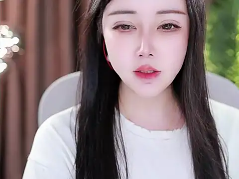 Qiaoqiao  online show from 9, 1, 2025