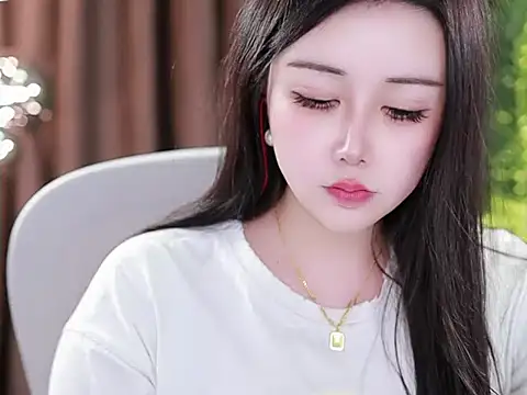 Qiaoqiao  online show from 9, 1, 2025