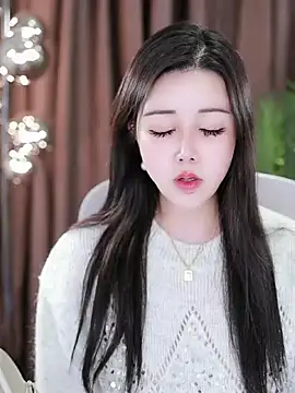 Qiaoqiao  online show from 12, 1, 2025