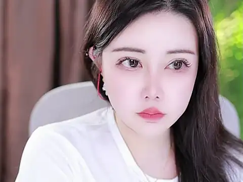 Qiaoqiao  online show from 30, 1, 2025