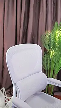 Qiaoqiao  online show from 4, 2, 2025