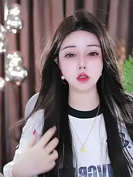 Qiaoqiao  online show from 26, 2, 2025