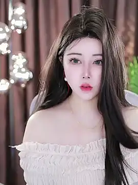 Qiaoqiao  online show from 2, 3, 2025