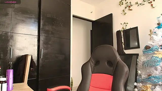 Snapshot of Haruto2001 chatting on 16, 12, 2024 Haruto2001 online show from 16, 12, 2024