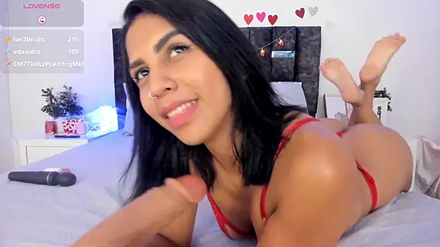 Snapshot of sharonmiller_2_ chatting on 18, 2, 2025 sharonmiller 2 online show from 18, 2, 2025