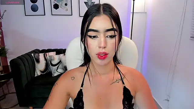 zoee jackson online show from 16, 12, 2024