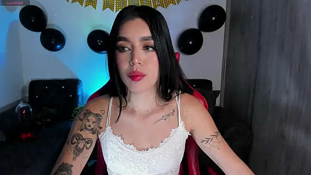 Snapshot of zoee_jackson chatting on 18, 4, 2026 zoee jackson online show from 18, 4, 2026
