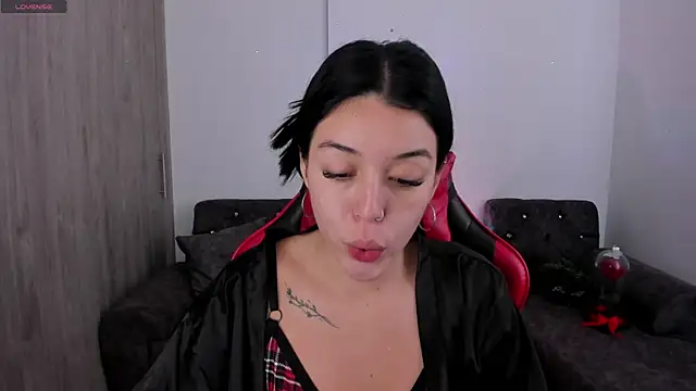 Snapshot of zoee_jackson chatting on 28, 4, 2026 zoee jackson online show from 28, 4, 2026