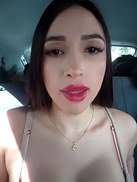 Naty Santos online show from 22, 2, 2025