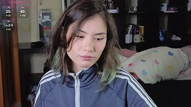 alicekiit online show from 28, 9, 2025