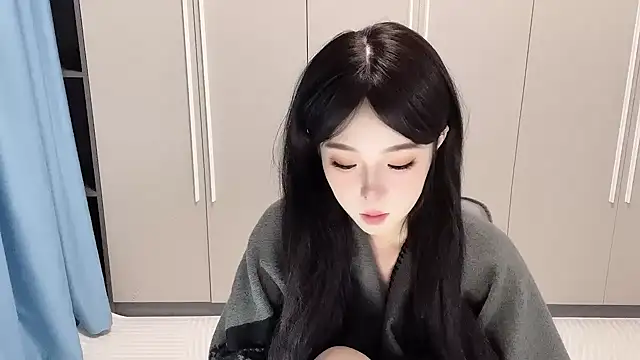 Q-ing online show from 4, 11, 2025