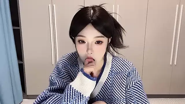 Q-ing online show from 8, 11, 2025