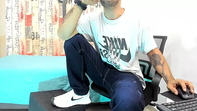 Snapshot of Andrey_u92 chatting on 12, 3, 2025 Andrey u92 online show from 12, 3, 2025
