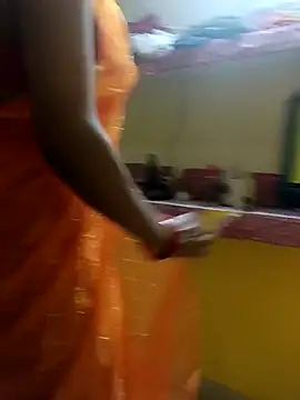 Snapshot of Rashili_Riya chatting on 8, 10, 2025 Rashili Riya online show from 8, 10, 2025