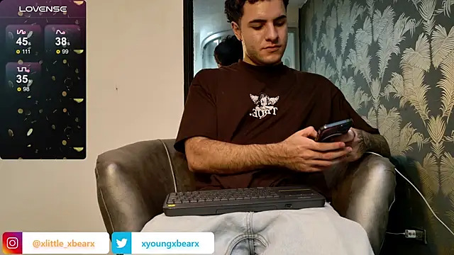 xlittle xbearx online show from 18, 12, 2024
