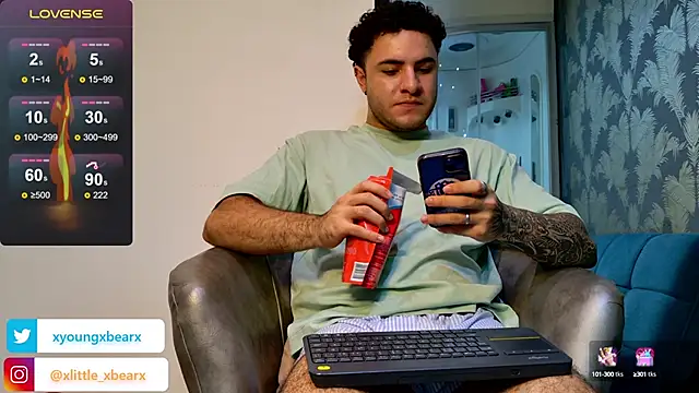 xlittle xbearx online show from 25, 2, 2025