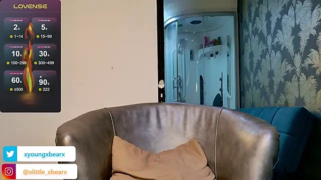 xlittle xbearx online show from 25, 2, 2025