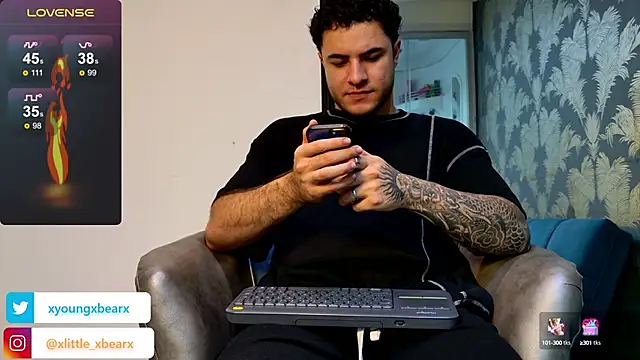 xlittle xbearx online show from 26, 2, 2025