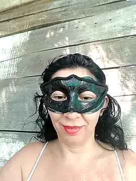 Snapshot of Mature-Mom chatting on 25, 12, 2024 Mature-Mom online show from 25, 12, 2024