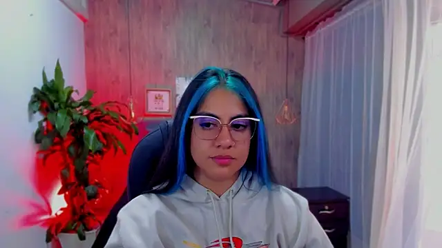 Xisu  online show from 5, 12, 2024