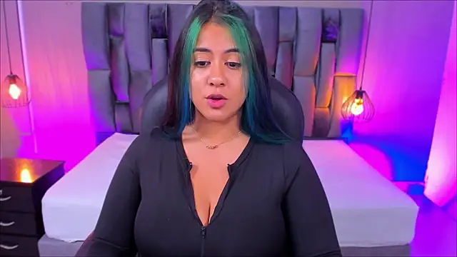 Xisu  online show from 5, 2, 2025