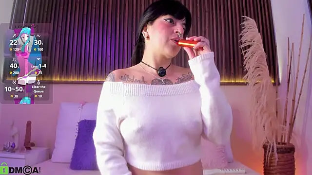 Liz grey  online show from 30, 4, 2026