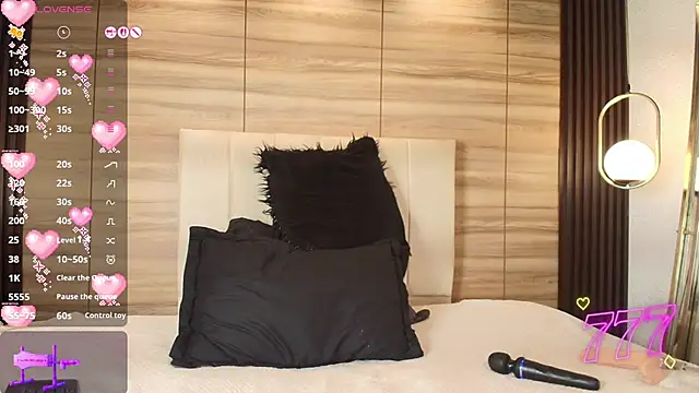 Snapshot of danika_mori1 chatting on 3, 3, 2026 danika mori1 online show from 3, 3, 2026