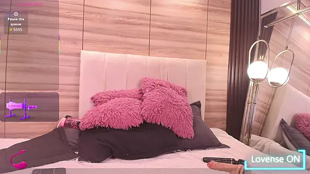 Snapshot of danika_mori1 chatting on 7, 5, 2026 danika mori1 online show from 7, 5, 2026