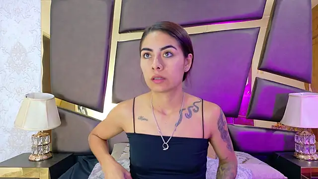 NicoleEsposito online show from 20, 10, 2025