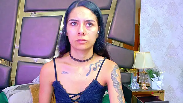 NicoleEsposito online show from 6, 4, 2026