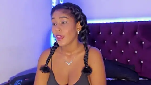 Snapshot of AlisonJaimes chatting on 6, 3, 2026 AlisonJaimes online show from 6, 3, 2026