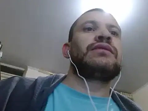 camiloking1720 online show from 15, 1, 2025