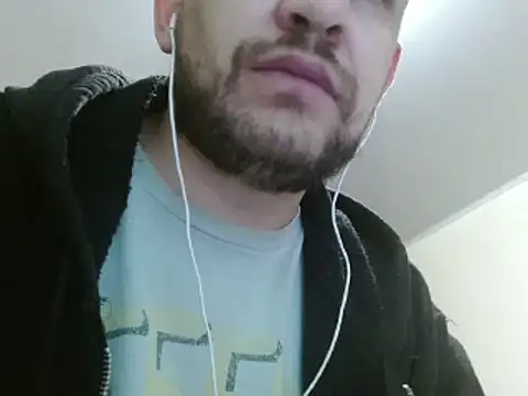 camiloking1720 online show from 26, 1, 2025