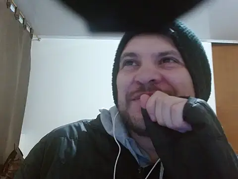 camiloking1720 online show from 24, 11, 2025