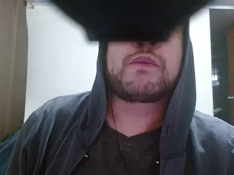 Snapshot of camiloking1720 chatting on 10, 2, 2026 camiloking1720 online show from 10, 2, 2026