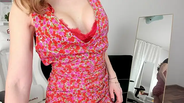 Snapshot of Selena_Rase chatting on 22, 3, 2025 Selena Rase online show from 22, 3, 2025