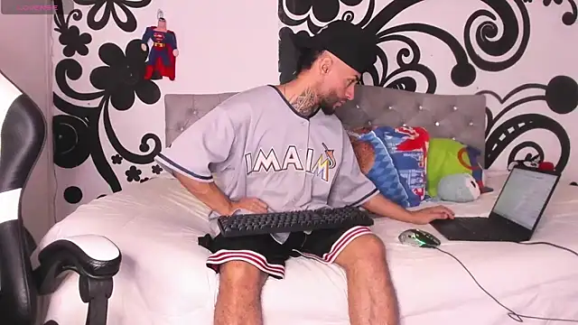 BruceNixon online show from 4, 10, 2025