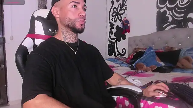 BruceNixon online show from 23, 10, 2025