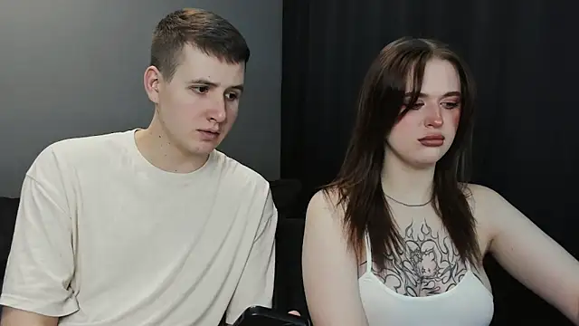 Snapshot of Pinku_kitsune chatting on 17, 2, 2025 Pinku kitsune online show from 17, 2, 2025