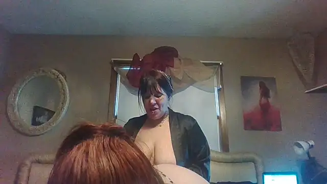 nora lane online show from 17, 1, 2025