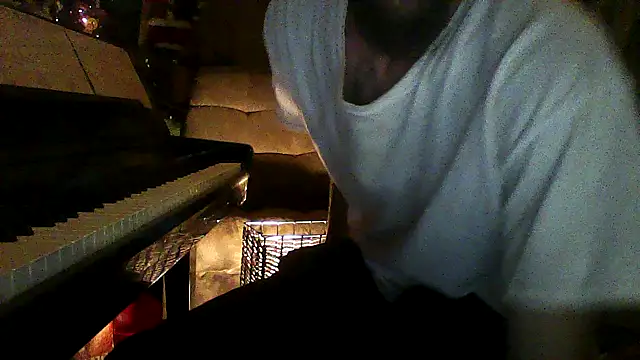 luke thighwalker2469 online show from 11, 11, 2025