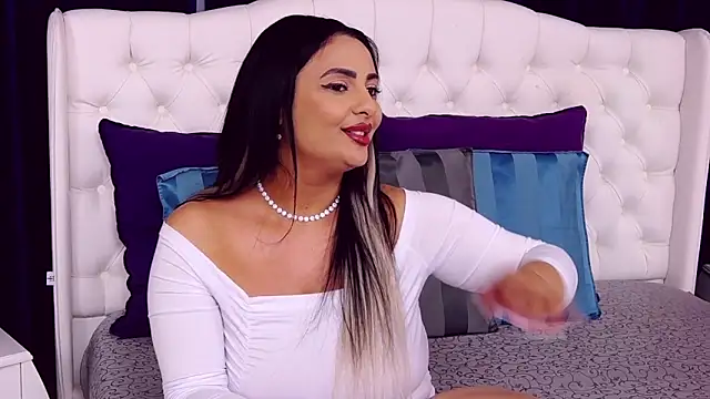 MayaJansen online show from 5, 2, 2025