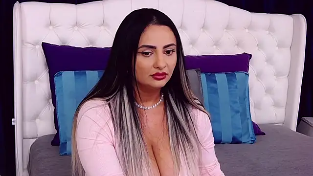 MayaJansen online show from 7, 2, 2025
