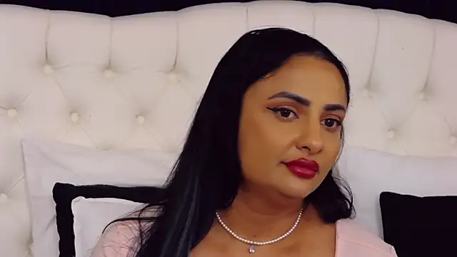 MayaJansen online show from 28, 2, 2025