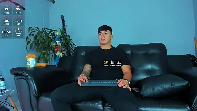 Cristopher strong online show from 26, 10, 2025